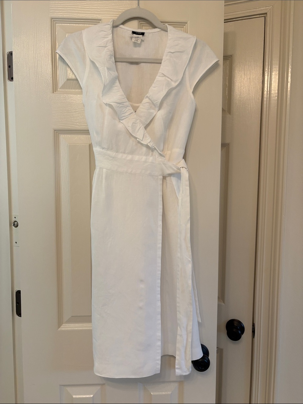 Classic White Linen Wrap Dress with Ruffle Collar